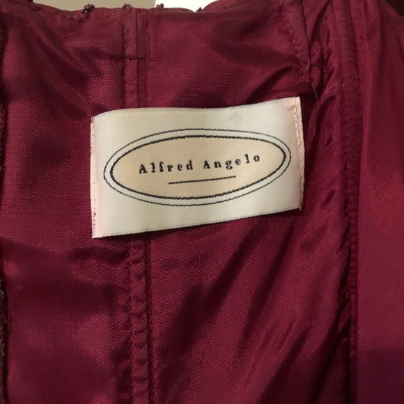 Burgundy Formal Gown - Picture 4 of 5